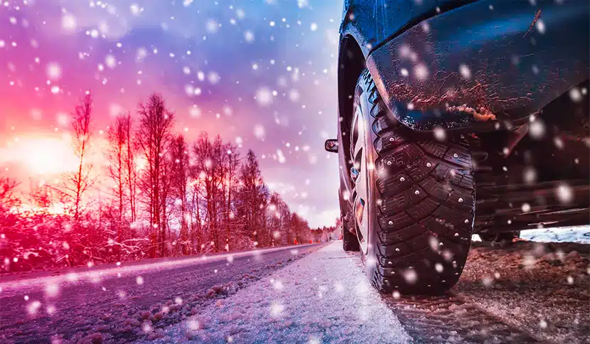 Come guidare su strada ghiacciata: consigli e precauzioni