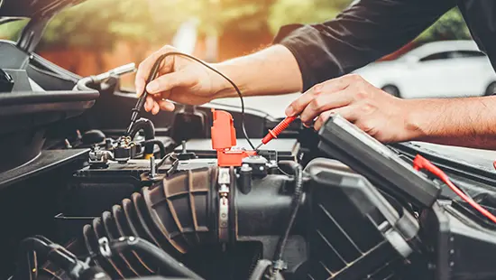 Auto e moto ferme per un lungo periodo