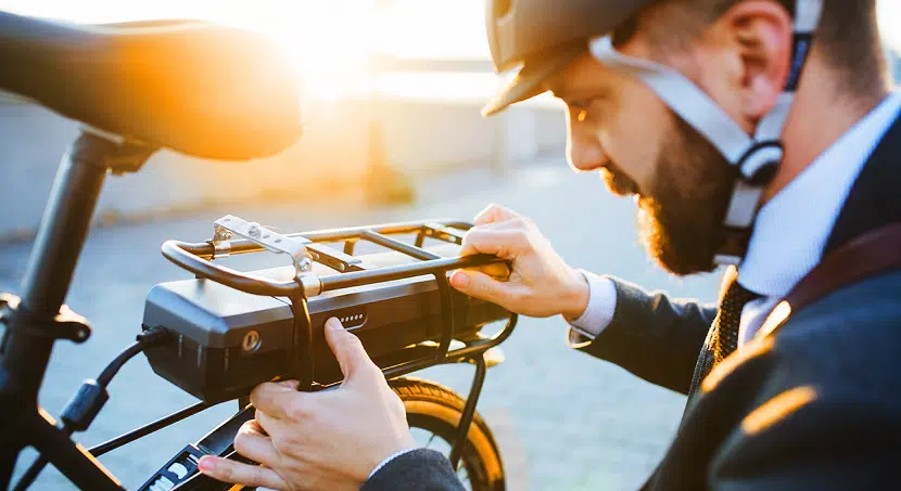 Bici elettrica, a pedalata assistita o ciclomotore