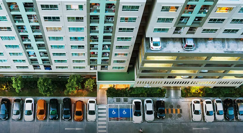 Posto auto condominiale: regole e chi può parcheggiare