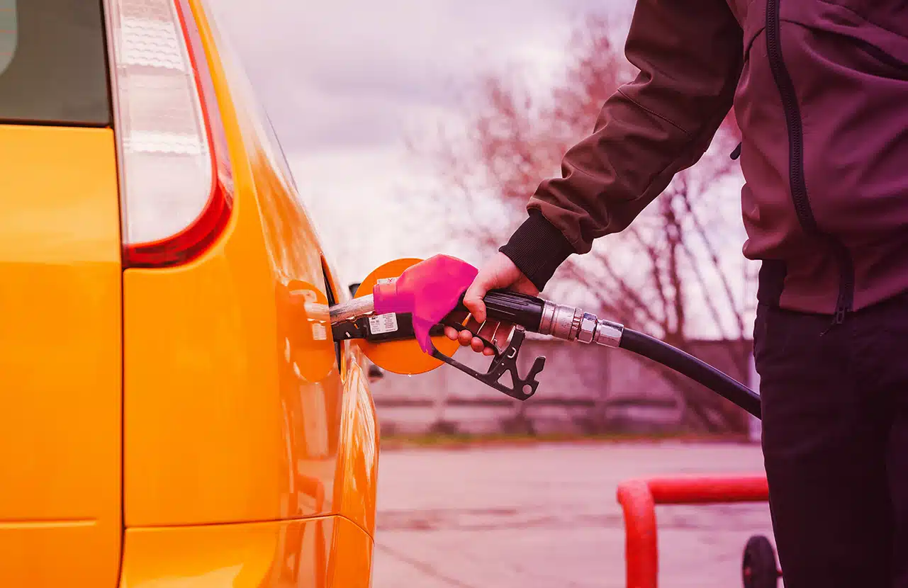 Consumo carburante come calcolare i consumi e consumare meno benzina