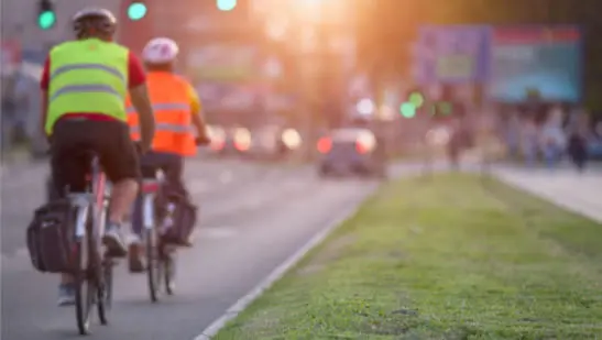 Contromano in bicicletta, si può?