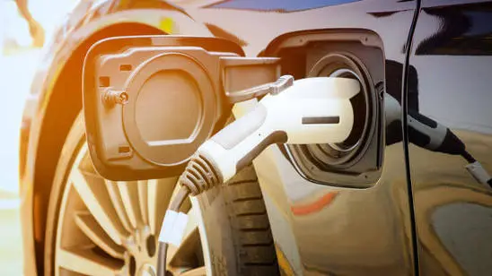 Auto elettriche: vantaggi e svantaggi