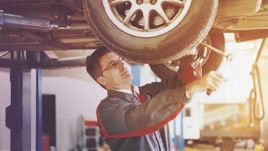 Quando cambiare gli ammortizzatori dell’auto